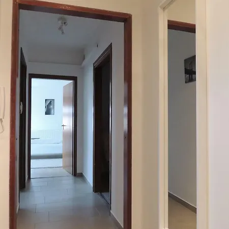 Apartment Ramp- Art Pecs
